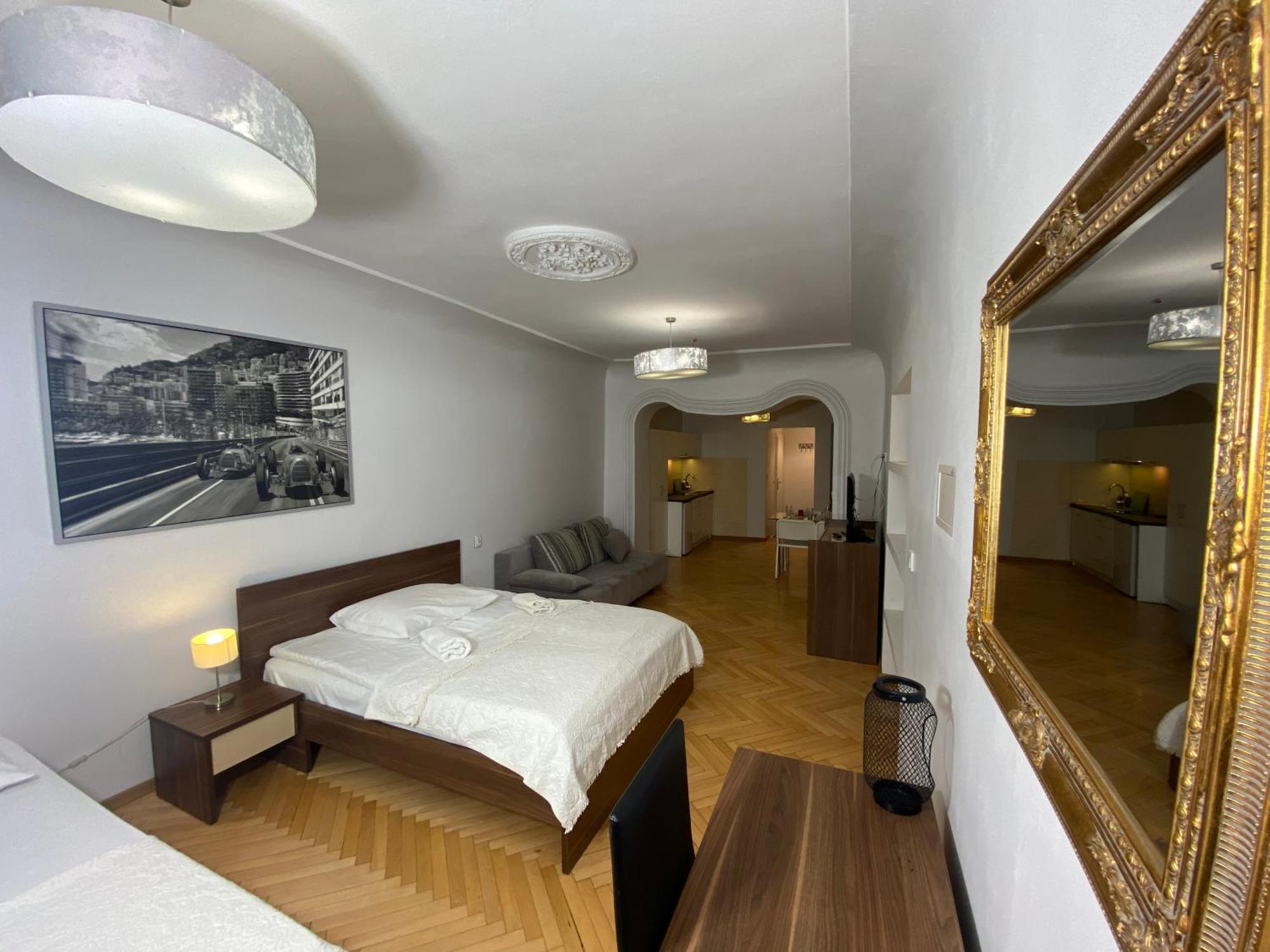 Apartments Legendary Краков Экстерьер фото